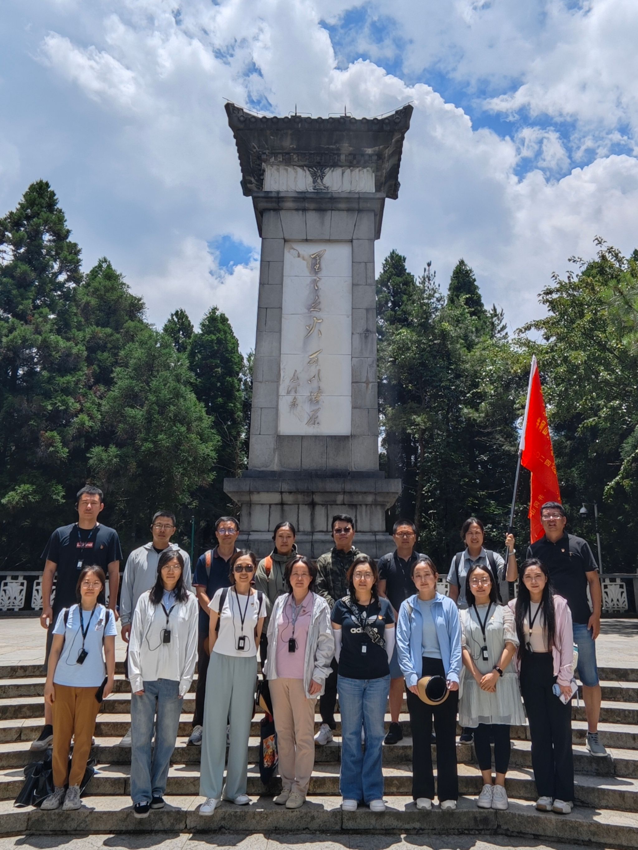 说明: 3c13e464ae2ce2ee85bd0a03960f4cc_edit_990406305764218